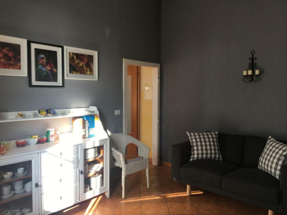 Via Bruno Rossi 23 Bed and Breakfast Ambrogio Buitenkant foto
